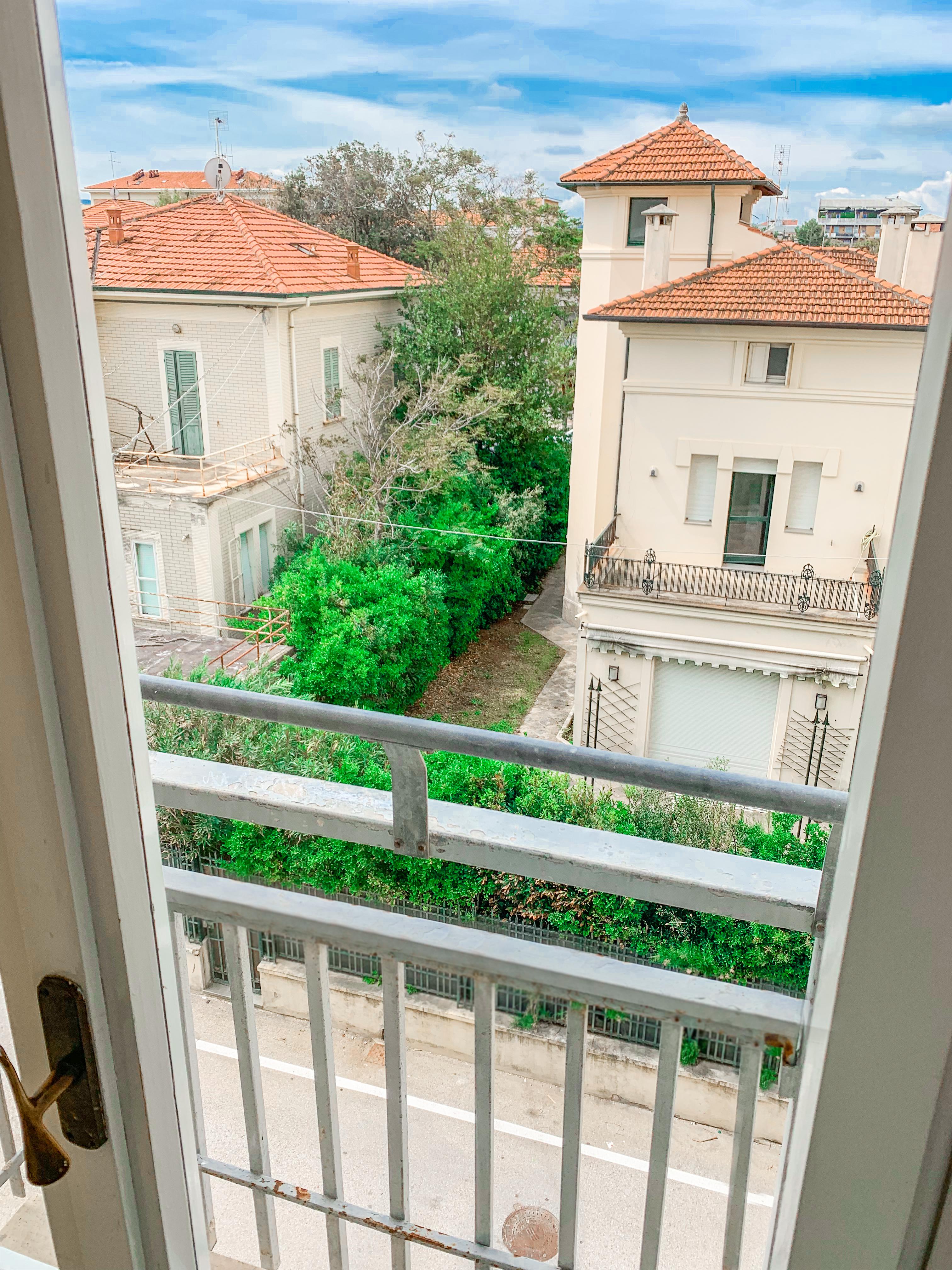 Hotel President'S Pesaro Exteriör bild