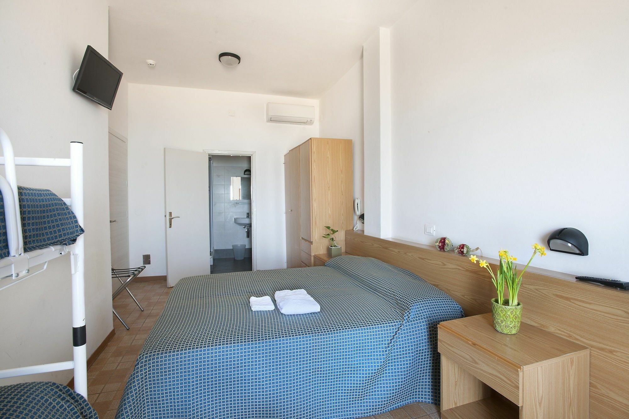 Hotel President'S Pesaro Exteriör bild